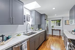 3533 S Austin St, Seattle, WA 98118 - Photo 12
