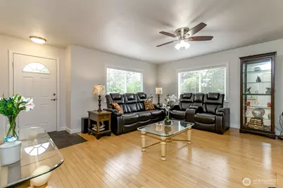 98 31st Avenue, Milton, WA 98354 - Photo 6