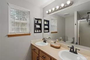 22328 Autumnwood Ct SE, Yelm, WA 98597 - Photo 18