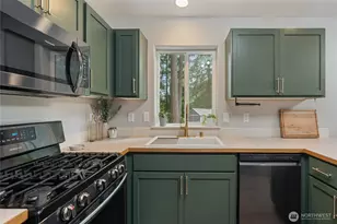 22328 Autumnwood Ct SE, Yelm, WA 98597 - Photo 12
