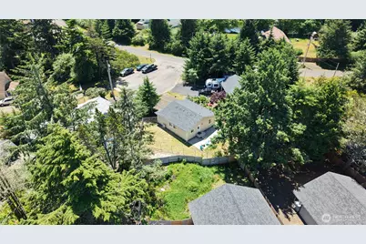 708 Eider Court SE, Ocean Shores, WA 98569 - Photo 4