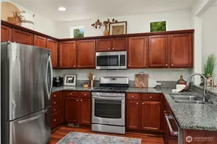 2422 NE Keystone Ct, Issaquah, WA 98029 - Photo 12