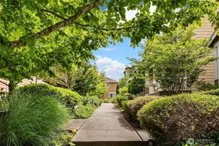 2422 NE Keystone Ct, Issaquah, WA 98029 - Photo 36