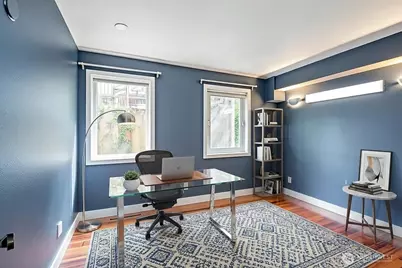 752 Bellevue Avenue E #208, Seattle, WA 98102 - Photo 4