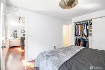 752 Bellevue Avenue E #208, Seattle, WA 98102 - Photo 14