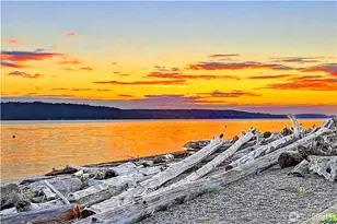 1212 View St, Camano Island, WA 98282 - Photo 2