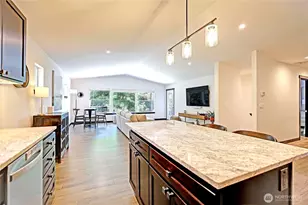 1212 View St, Camano Island, WA 98282 - Photo 10