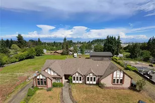 1133 Olympus Ave, Port Angeles, WA 98362 - Photo 2