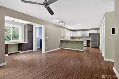 1016 49th Place SW, Everett, WA 98203 - Photo 10