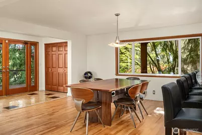 5021 E Mercer Way, Mercer Island, WA 98040 - Photo 4