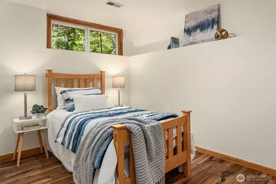 5021 E Mercer Way, Mercer Island, WA 98040 - Photo 32