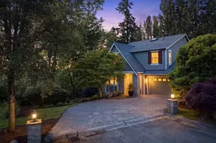 11308 SE 71st Pl, Newcastle, WA 98056 - Photo 2