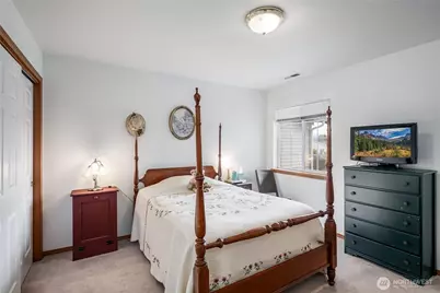 2213 James Circle #B, Lynden, WA 98264 - Photo 18