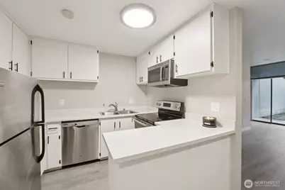 6236 137th Place NE #233, Redmond, WA 98052 - Photo 6