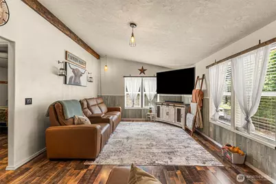 136 29th Street NW, East Wenatchee, WA 98802 - Photo 14