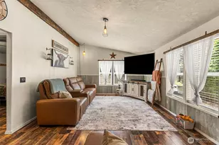 136 29th St NW, East Wenatchee, WA 98802 - Photo 14