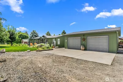 136 29th Street NW, East Wenatchee, WA 98802 - Photo 36