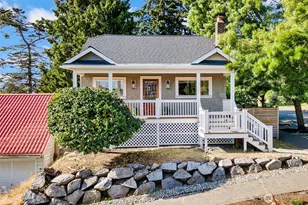 300 NW 47th St, Seattle, WA 98107 - Photo 1
