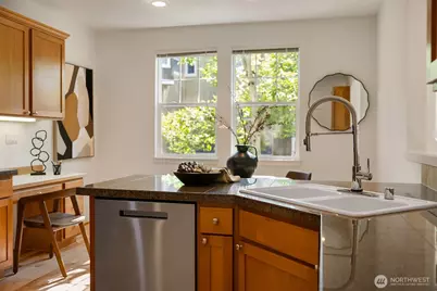 1906 Juneberry Court NE #1906, Issaquah, WA 98029 - Photo 10