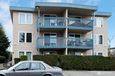 15409 9th Avenue SW, Burien, WA 98166 - Photo 1