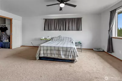 16335 Richmont Court SE, Yelm, WA 98597 - Photo 14