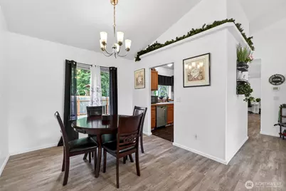 700 Kelsey Lane E, Eatonville, WA 98328 - Photo 10