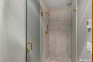 15454 SE 67th St, Bellevue, WA 98006 - Photo 22