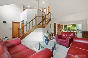 7634 116th Ct SE, Newcastle, WA 98056 - Photo 4