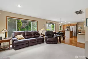 7634 116th Ct SE, Newcastle, WA 98056 - Photo 8