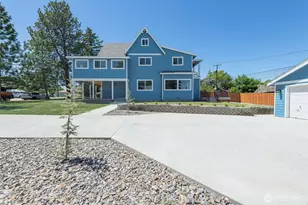 209 W Ash St, Waterville, WA 98858 - Photo 2