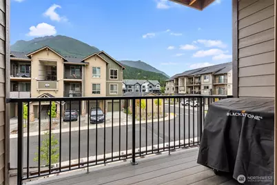 1845 SE 12th Place #H-204, North Bend, WA 98045 - Photo 28