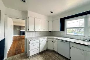 2827 Ocean Beach Hwy, Longview, WA 98632 - Photo 8
