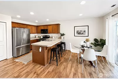 20182 110th Place SE, Kent, WA 98031 - Photo 6