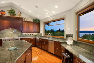 1443 Scurlock Lane, Mukilteo, WA 98275 - Photo 14