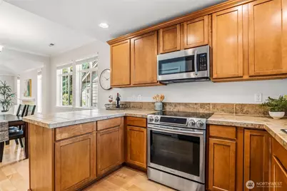 23844 NE 112th Circle #3, Redmond, WA 98053 - Photo 10