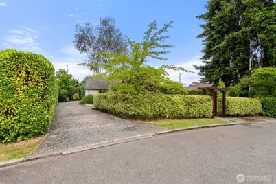 16107 Midvale Avenue N, Shoreline, WA 98133 - Photo 36