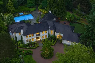 6560 163rd Pl SE, Bellevue, WA 98006 - Photo 2