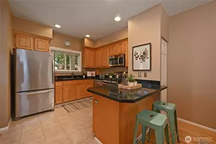 2801 NW 85th St, Seattle, WA 98117 - Photo 6