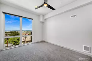 820 N State St, Bellingham, WA 98225 - Photo 18