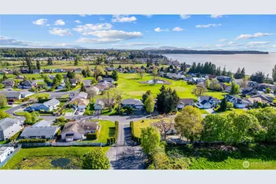 7954 W Golf Course Drive, Blaine, WA 98230 - Photo 30