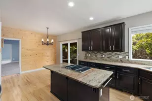 5529 Elizabeth Loop SE, Auburn, WA 98092 - Photo 8
