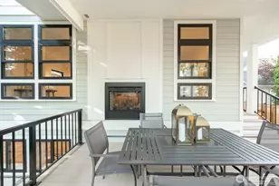 421 N 63rd St, Seattle, WA 98103 - Photo 36