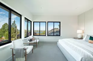 421 N 63rd St, Seattle, WA 98103 - Photo 18