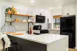 13146 113th Pl NE, Kirkland, WA 98034 - Photo 8