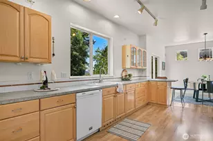 1608 Valhalla St, Bellingham, WA 98226 - Photo 20
