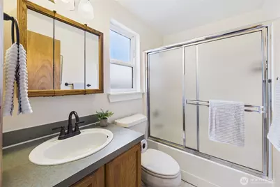 1728 5th Street, Bremerton, WA 98337 - Photo 32