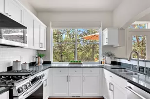 23901 SE 7th Ln, Sammamish, WA 98074 - Photo 10