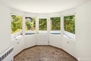 9421 190th Pl SW, Edmonds, WA 98020 - Photo 10