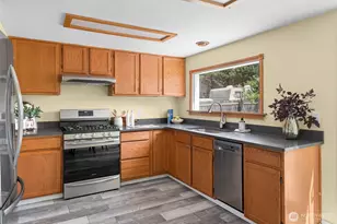 260 SE Glencoe St, Oak Harbor, WA 98277 - Photo 8