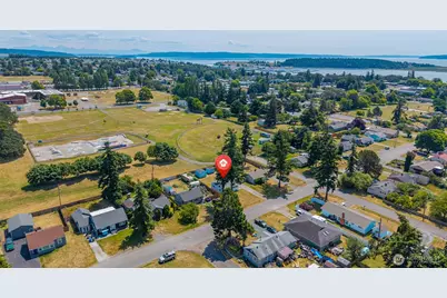 260 SE Glencoe Street, Oak Harbor, WA 98277 - Photo 36